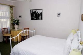 Mon Logis Hotel Napier Exterior photo